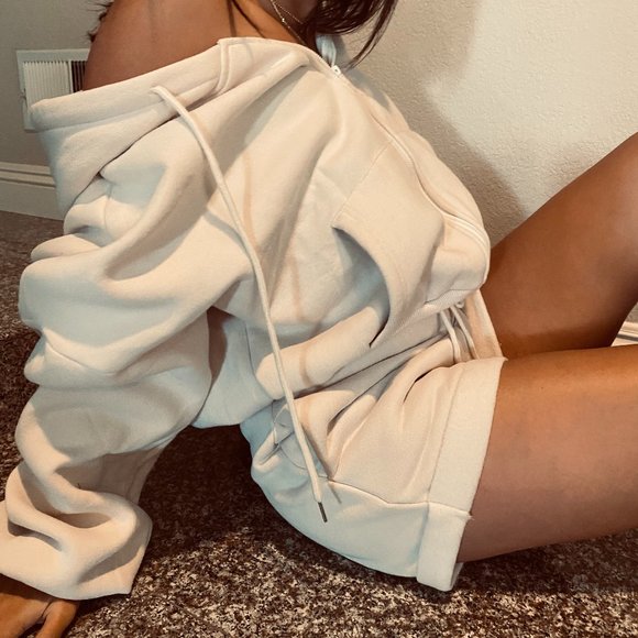 Oversized Hoodie and Short Neutral Lounge SET NWT - Picture 6 of 9